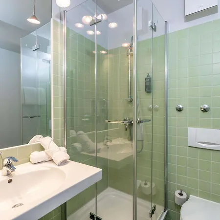 ibis Styles Hamburg Alster City-3